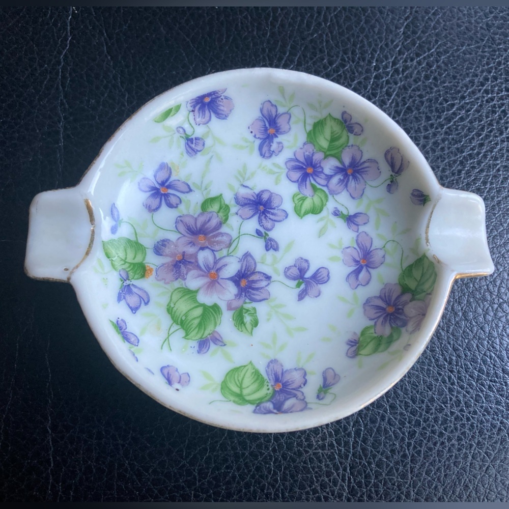 Vintage Purple Violet Ceramic Ash Tray